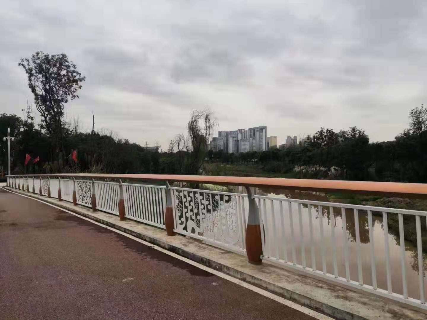 桥梁防撞河道护栏