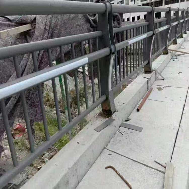 护栏市场及应用